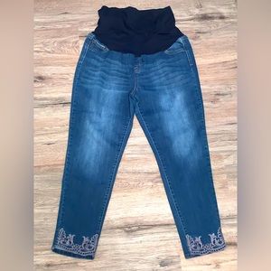 Celebrity Pink Maternity Jeans XL/14-16